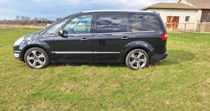 Mercedes-Benz GLE cena 199999 przebieg: 77300, rok produkcji 2017 z Warszawa małe 106